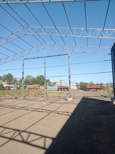 Ангар прямостінний двоскатний під ключ